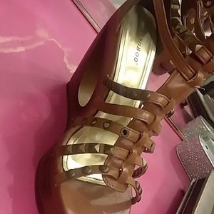 Shoes/Wedges